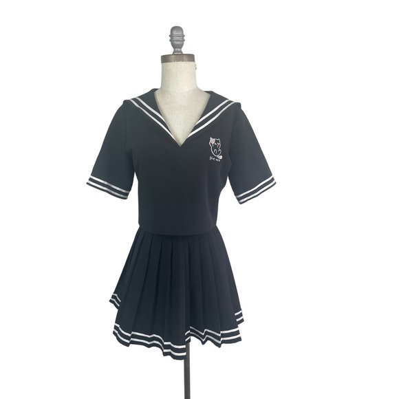 Sailor Pleated Skirt Set, Size M - Picture 3 of 4